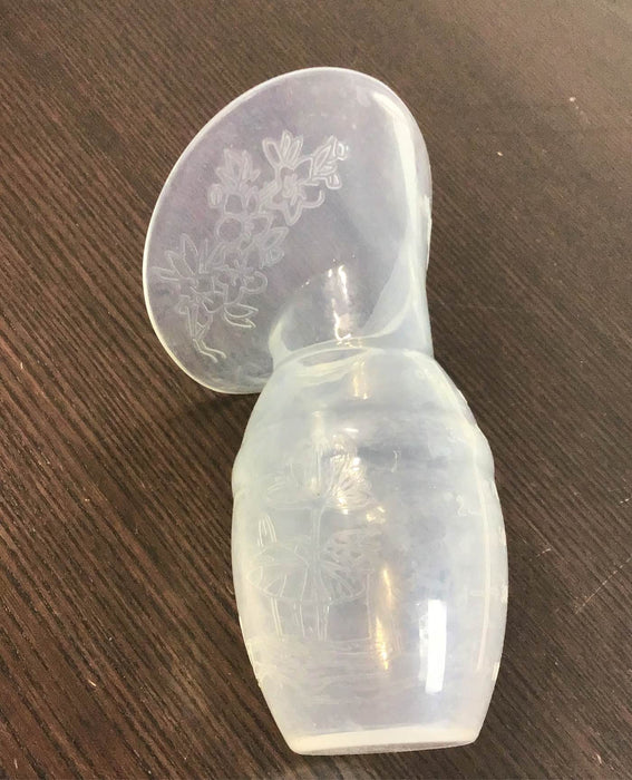 Shop Manual Breast Pump, Silicone at GoodBuy Gear
