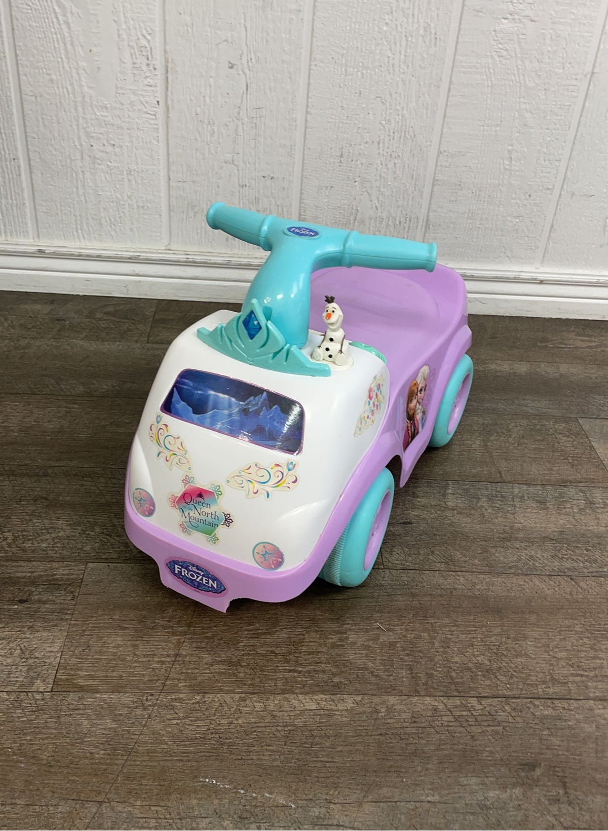 Disney Frozen Ride On — GoodBuy Gear