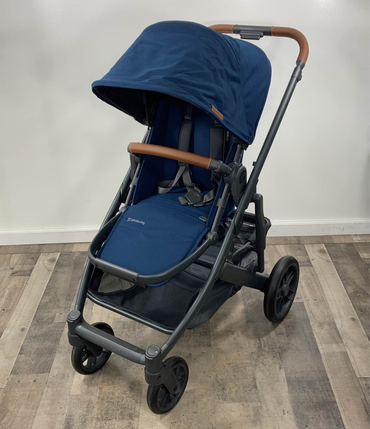 uppababy norge UPPAbaby CRUZ V2 Stroller, NOA (Navy), 2021