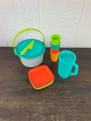 Tupperware Kids Party Set Mini Play Toy Pitcher With Tumblers - new