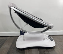 used 4moms MamaRoo Swing