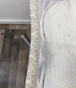 Halo BassiNest Swivel Sleeper, Premiere Series