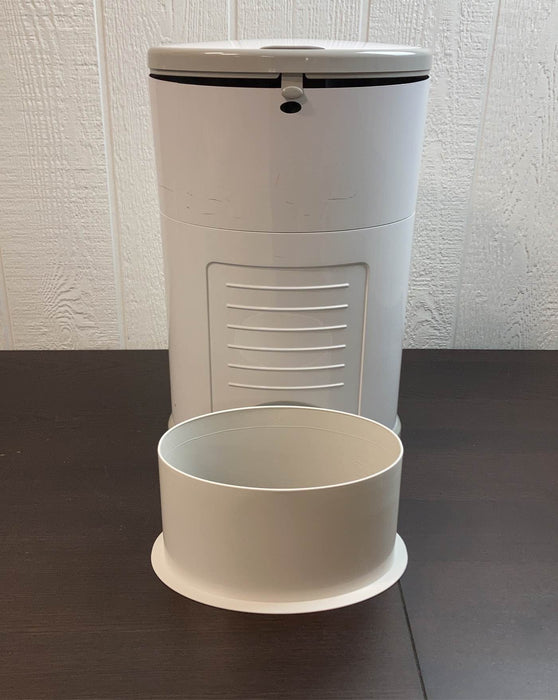 Shop Diaper Dekor Plus Diaper Pail, White at GoodBuy Gear
