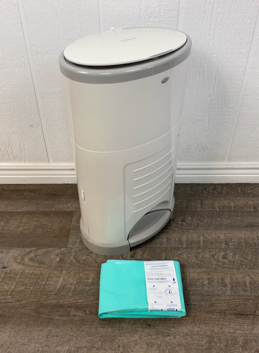 Shop Diaper Dekor Classic Diaper Pail, White at GoodBuy Gear