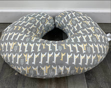 Shop Boppy Luxe Feeding and Infant Support Pillow, Giraffe at GoodBuy Gear