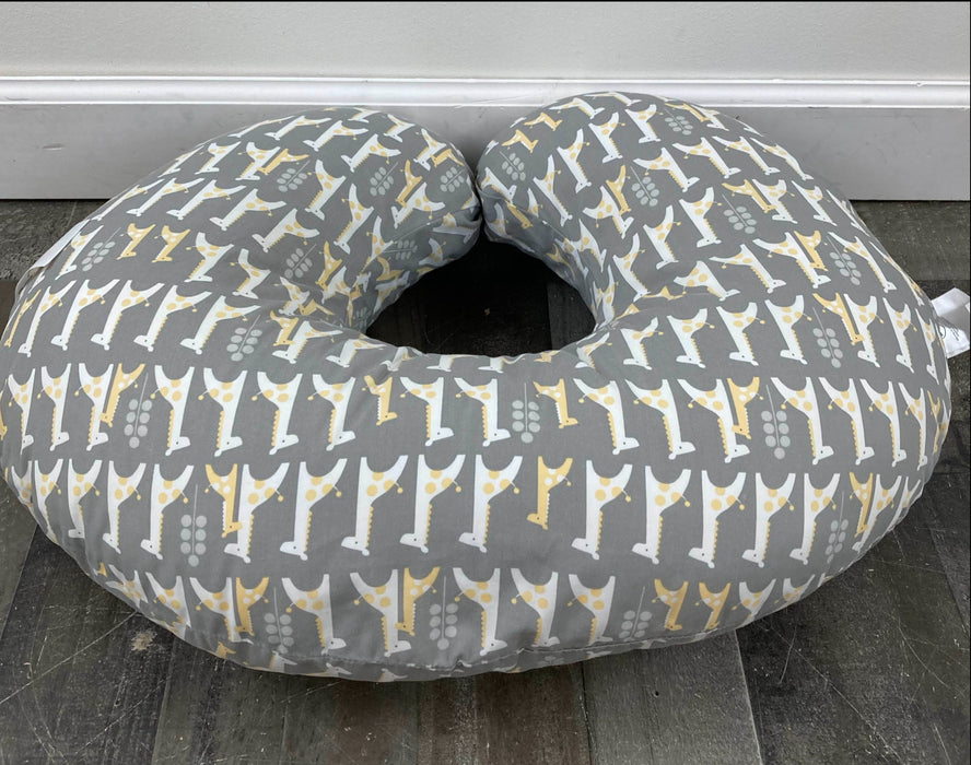 Shop Boppy Luxe Feeding and Infant Support Pillow, Giraffe at GoodBuy Gear