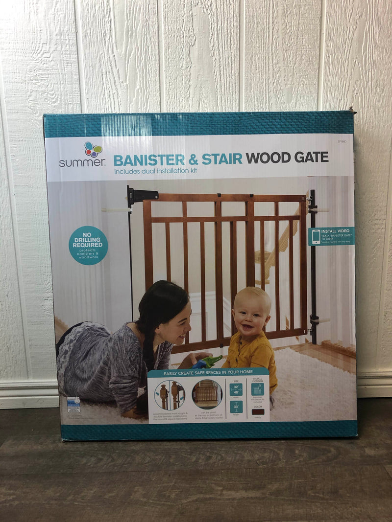 summer infant banister and stair gate with dual installation kit Summer Infant Banister And Stair Wood Gate