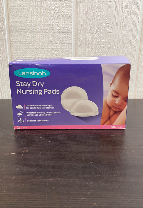 Shop Lansinoh Stay Dry Disposable Nursing Pads at GoodBuy Gear