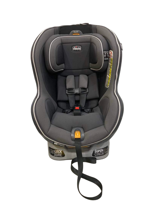 secondhand Chicco NextFit Zip Convertible Car Seat, 2019