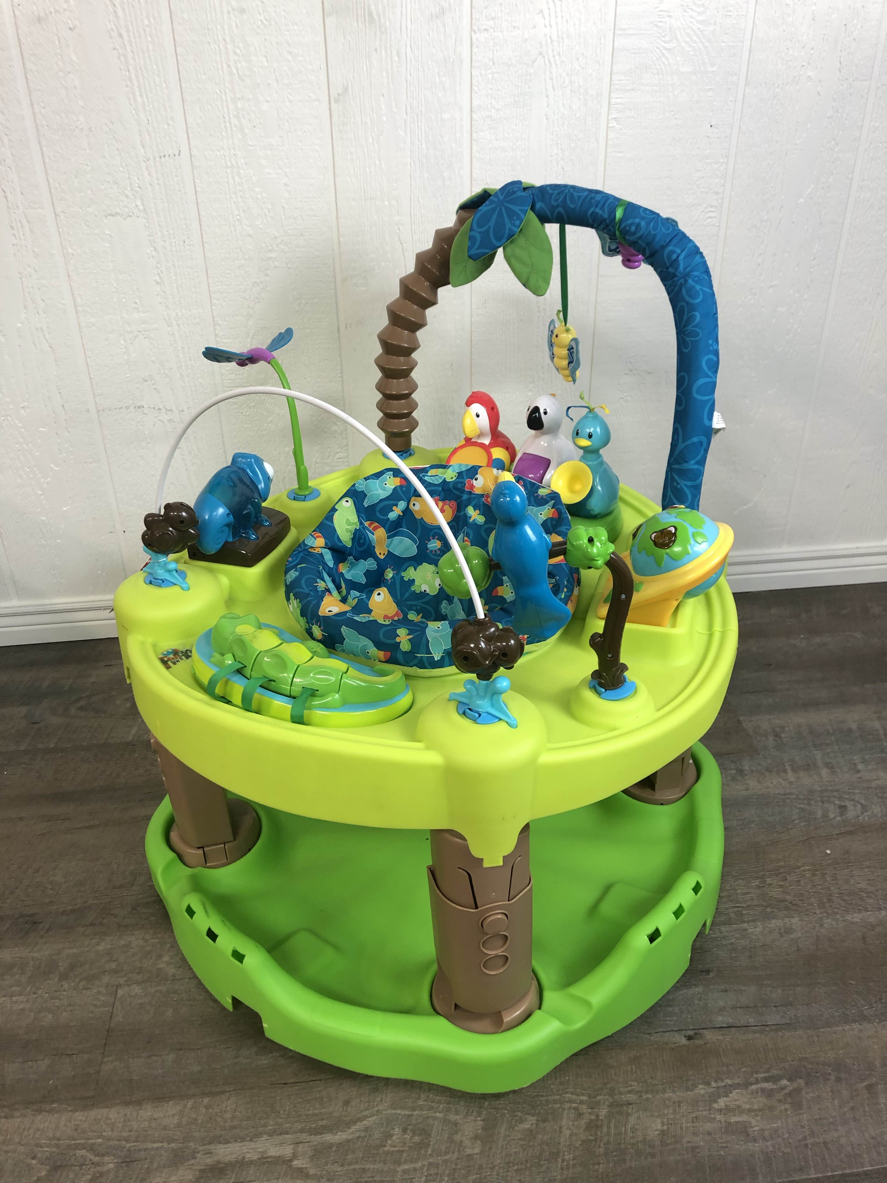 Exersaucer triple fun 2025 life in the amazon