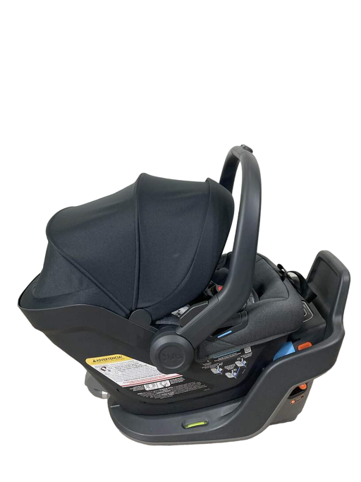 secondhand UPPAbaby MESA MAX Infant Car Seat and Base, 2022, Jake Charcoal