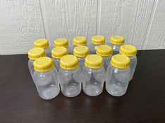 used BUNDLE Medela Bottles