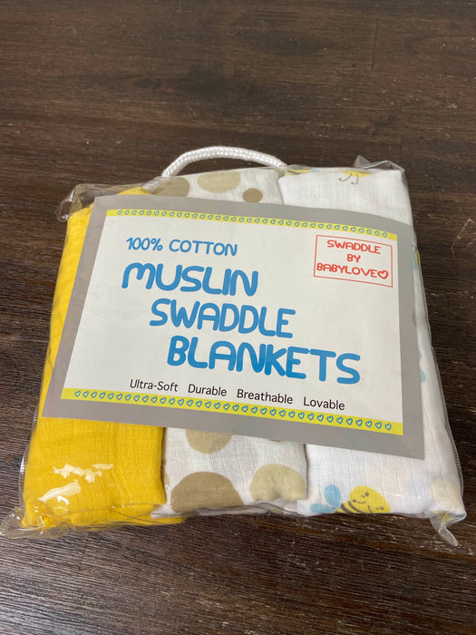 used Baby Love Swaddle Blankets