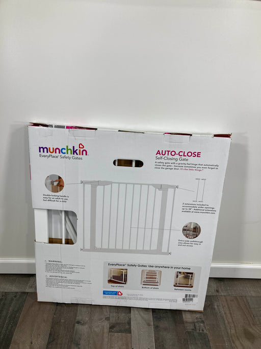 secondhand Munchkin Auto Close Metal Baby Gate