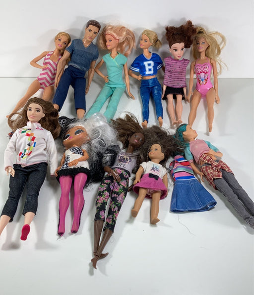 used BUNDLE Dolls