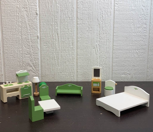 used BUNDLE Doll House Accessories