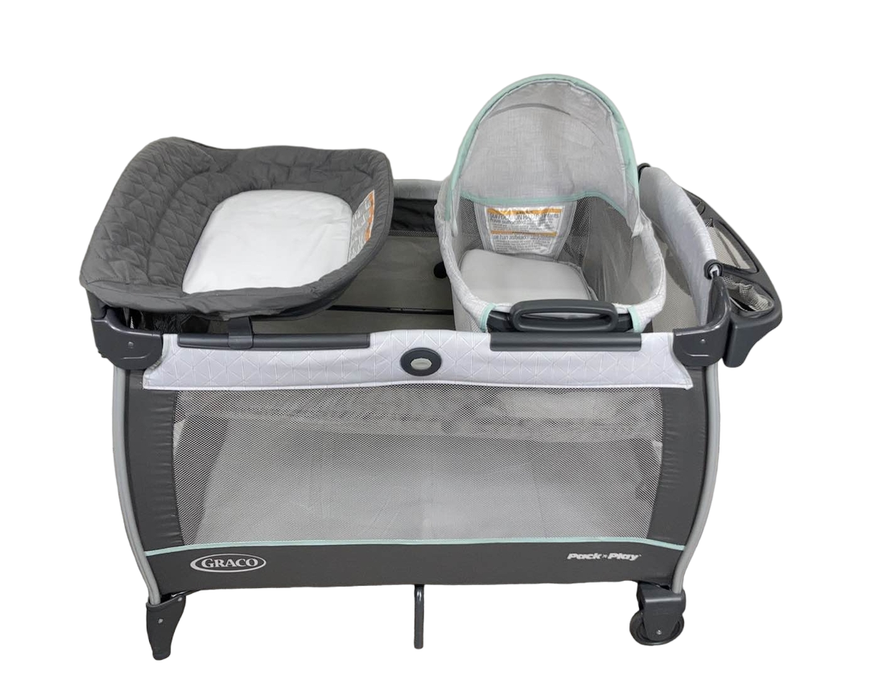 used Graco Pack 'n Play Close2Baby Bassinet Playard