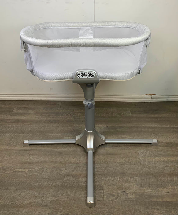 secondhand Halo BassiNest Swivel Sleeper- Premiere Series