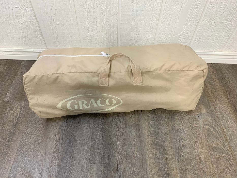 secondhand Graco Travel Lite Crib With Stages