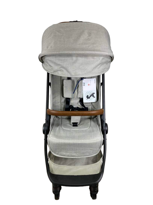 secondhand Nuna Trvl Stroller, Hazelwood, 2022