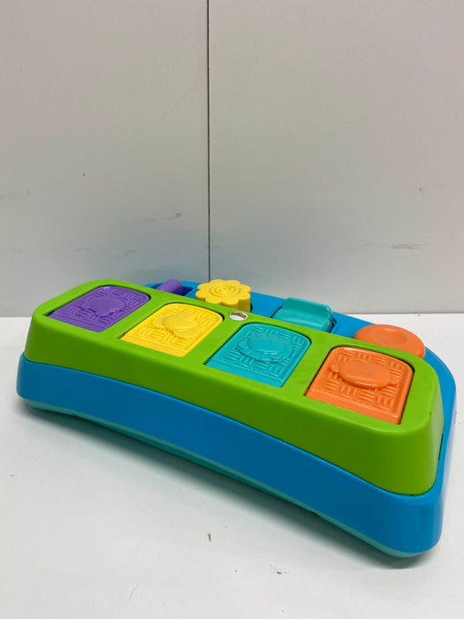 secondhand Fisher Price Brilliant Basics Pop Up Toy