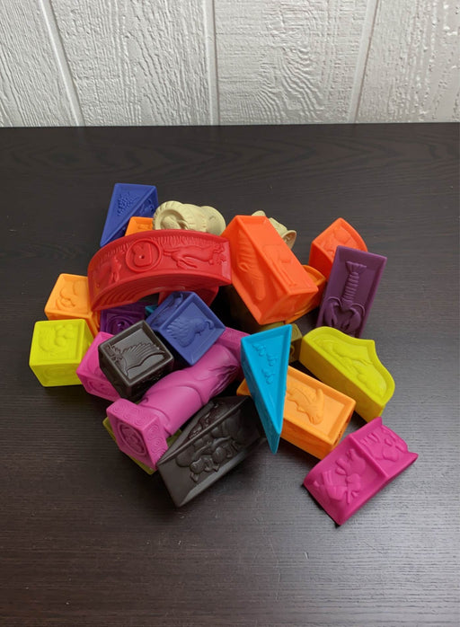 used B. toys Elemenosqueeze Blocks