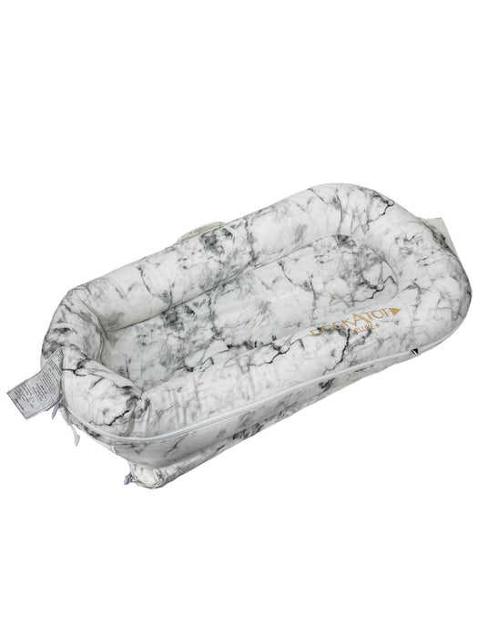 used DockATot Deluxe+ Dock, Carrara Marble