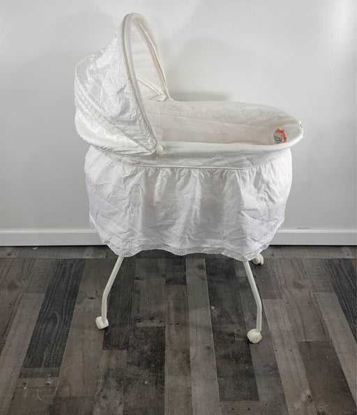 used Delta Children Sweet Beginnings Bassinet