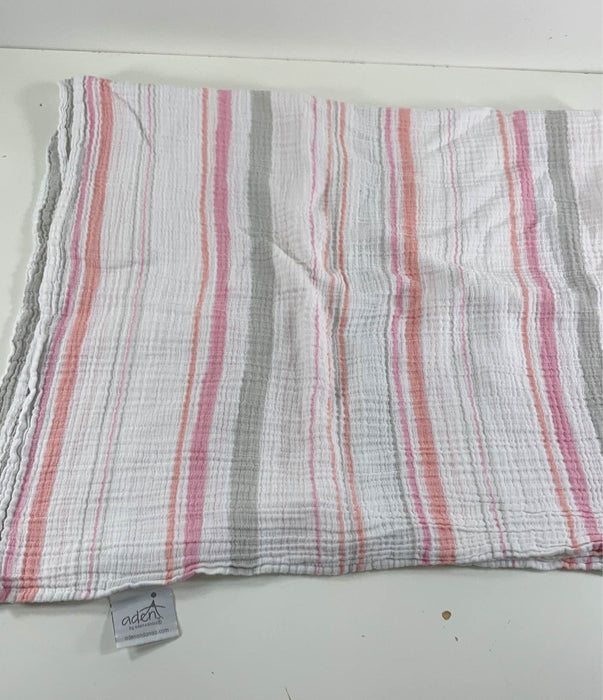 used BUNDLE Baby Swaddles