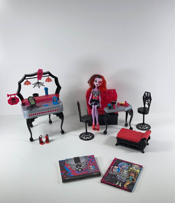 used Mattel Monster High Die-Ner Playset