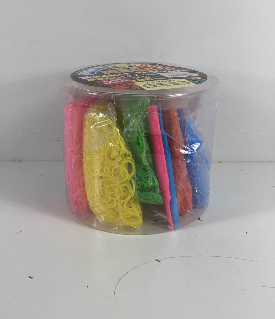 The Beadery Mega Bucket of Bands