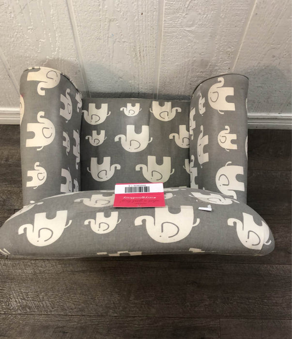 used Chapter 3 Kids Rocking Chair