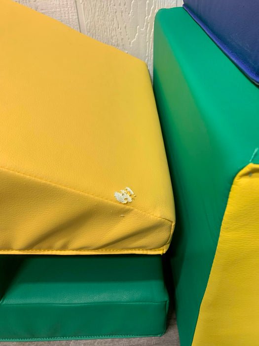 Shop Children's Factory Climber With Tunnel at GoodBuy Gear
