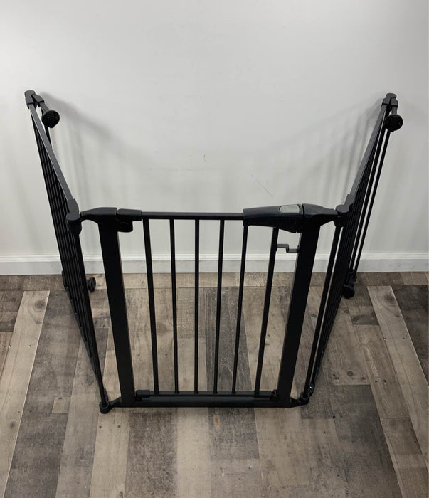 secondhand Kingso Adjustable Auto Close Gate
