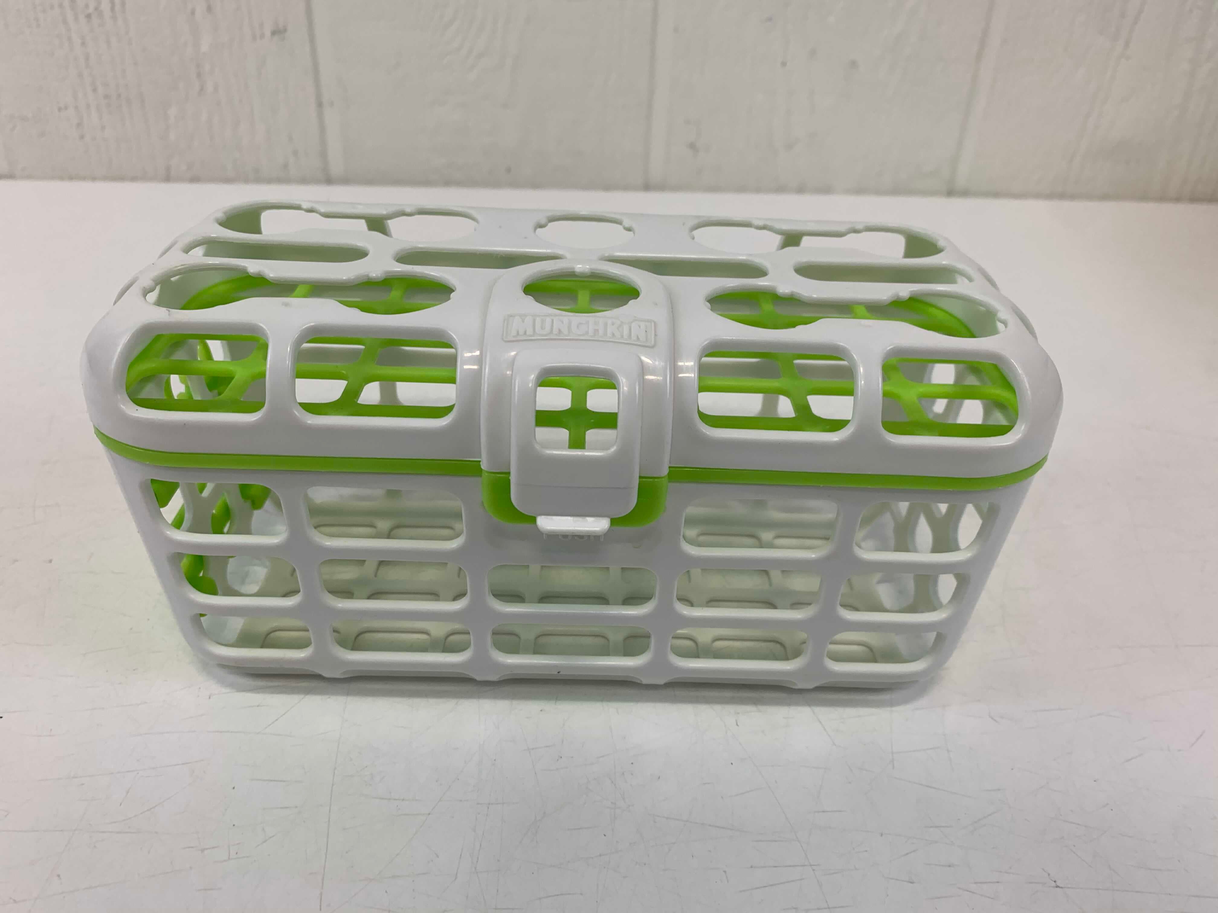 Munchkin High Capacity Dishwasher Basket, Assorted Colors