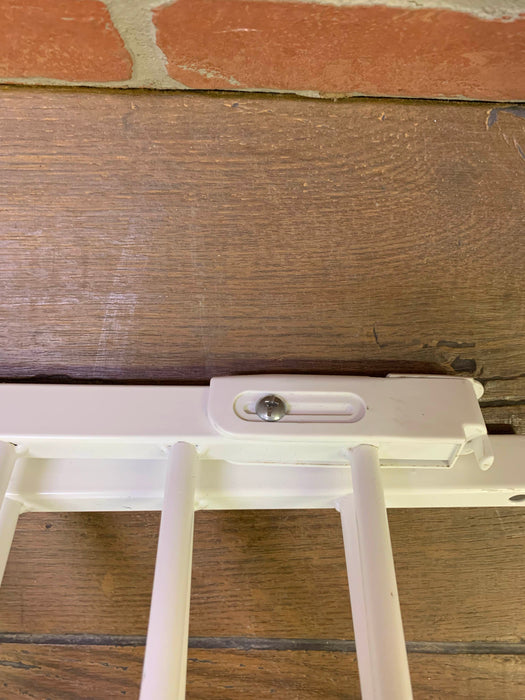 KidCo Angle Mount Safeway Gate