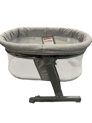 Simmons Kids City Sleeper Oval Bassinet