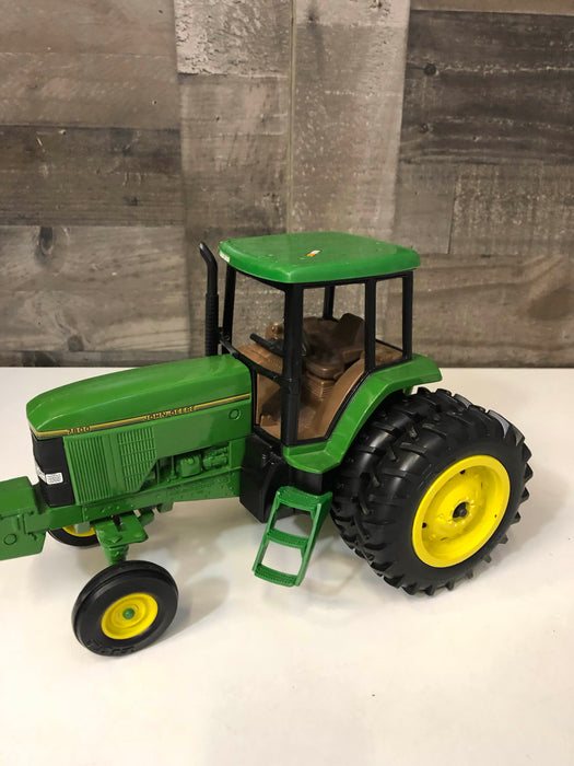 secondhand John Deere 1/16th Tractor Toy