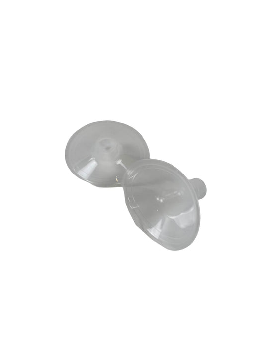 Shop Medela PersonalFit Flex Breast Shields, 27 mm at GoodBuy Gear
