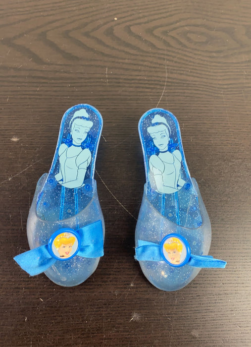 used BUNDLE Dress Up Clothes