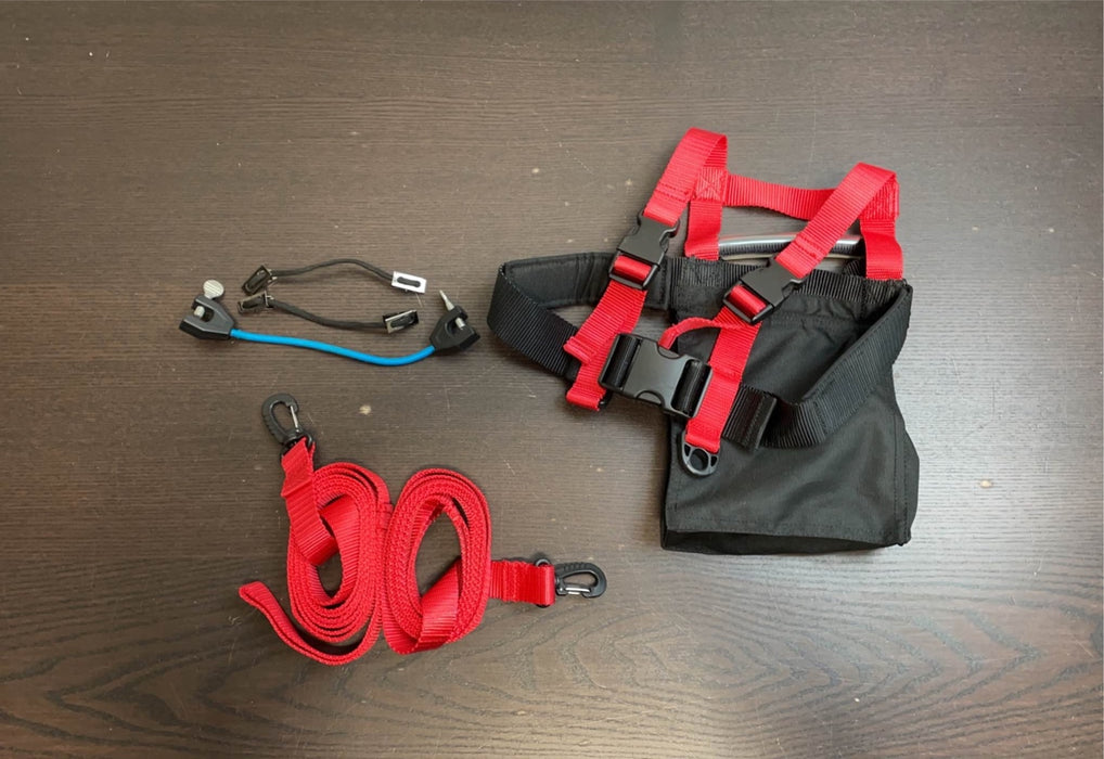 used Lucky Bums Kids Ski Snowboard Harness With Grip N’ Guide Handle, 2 Leashes