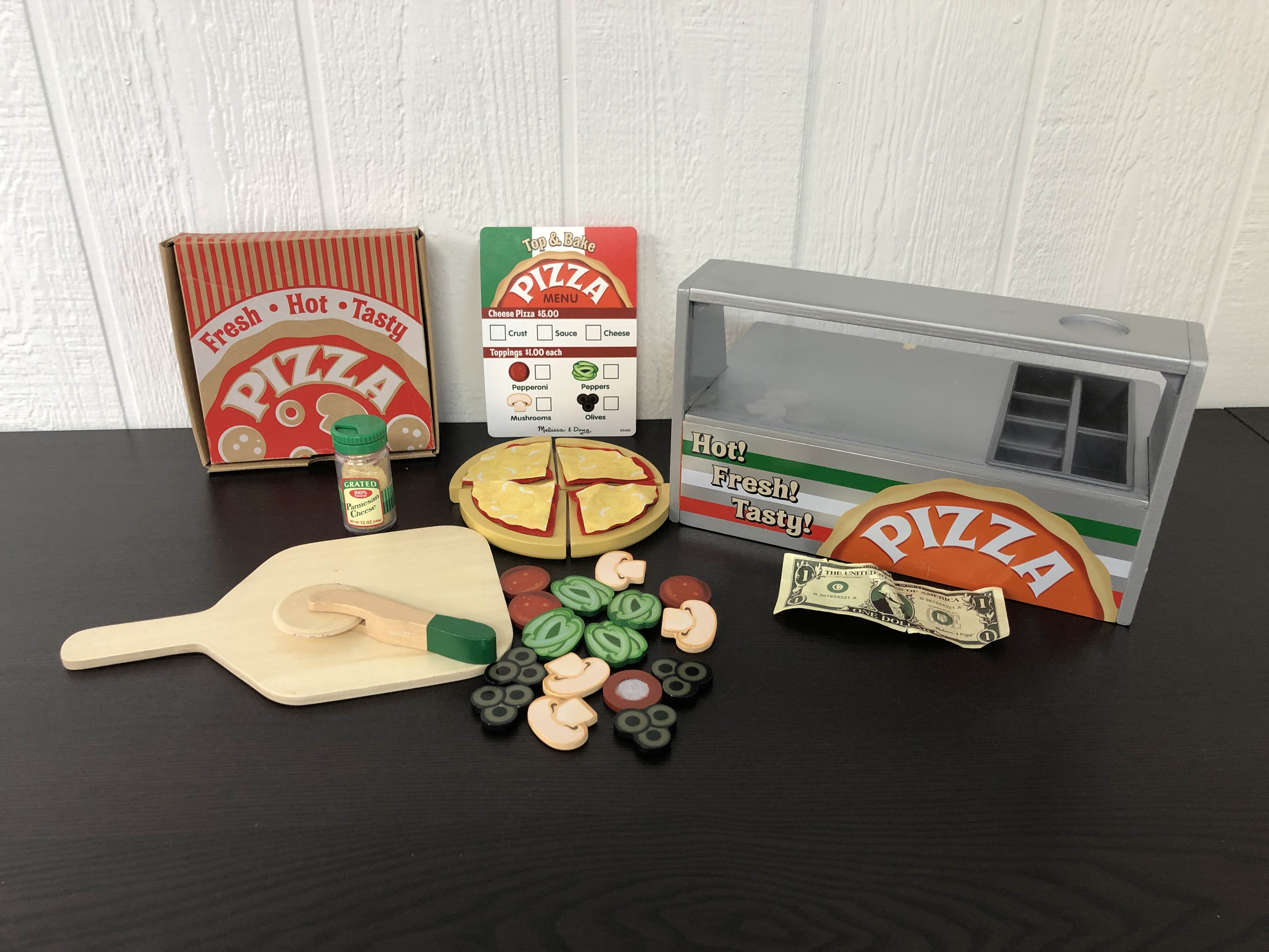 Melissa & Doug 9465 Top & Bake Pizza Counter - Wooden Play Food