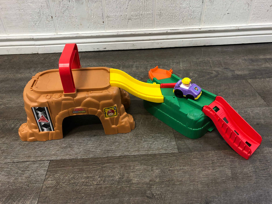 Shop Fisher Price Little People Wheelies Play 'n Go Construction Site at GoodBuy Gear