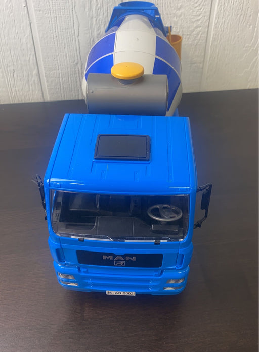 secondhand Bruder Concrete Mixer