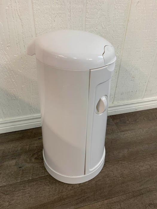 secondhand Munchkin Diaper Pail