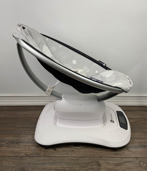 secondhand 4moms MamaRoo 4, Silver Plush