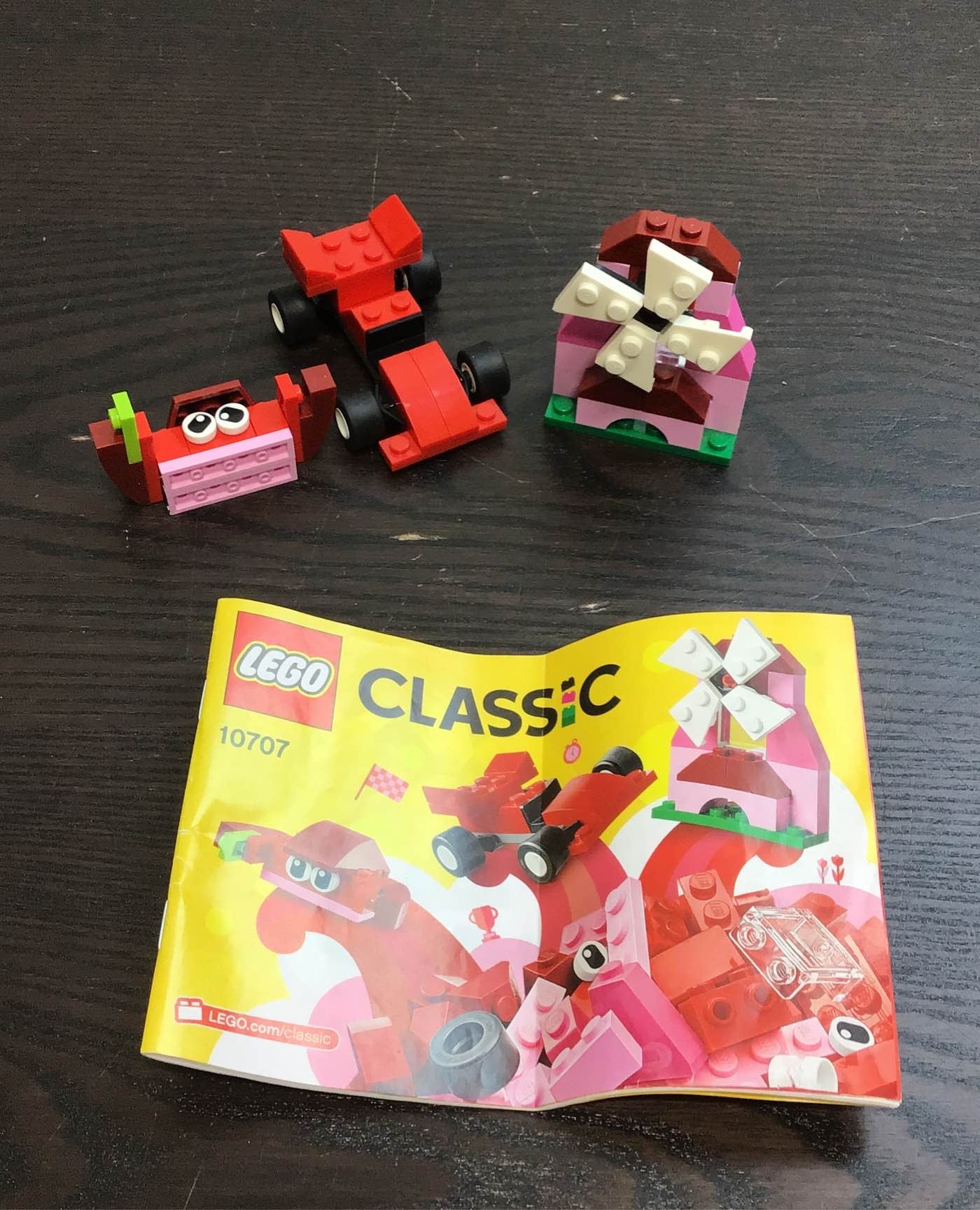 LEGO Red Creativity