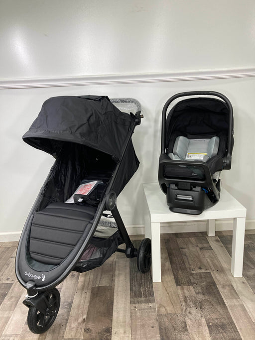 secondhand Baby Jogger City Mini GT2 Travel System, Jet-HIDDEN NO CANOPY IN PICTURES