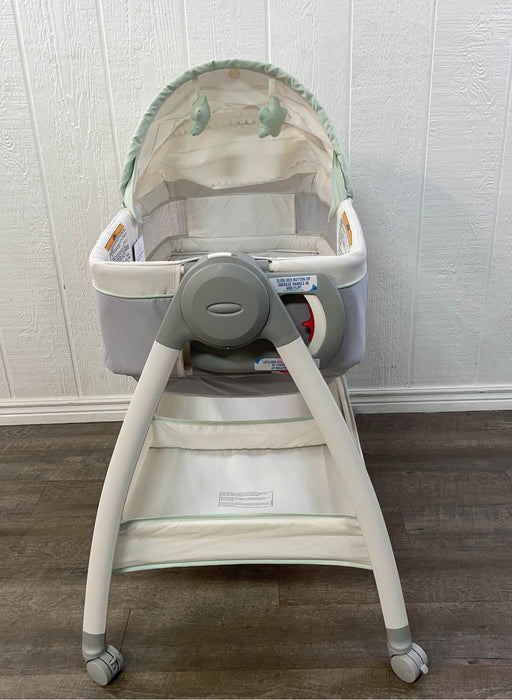 secondhand Graco Dream Suite Bassinet