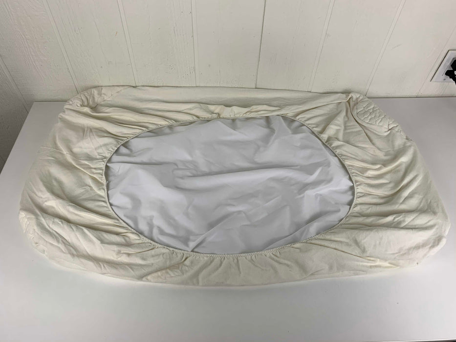 secondhand American Baby Company Waterproof Quilted Crib and Toddler Size Fitted Mattress Cover